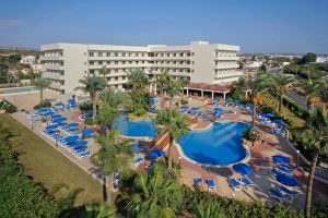 Nissiana Hotel And Bungalows