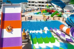 Tofinis Hotel