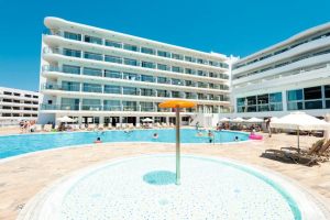 Tofinis Hotel