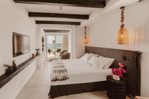 Kaliva Suites Adults Only