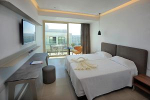 Nelia Beach Hotel And Spa